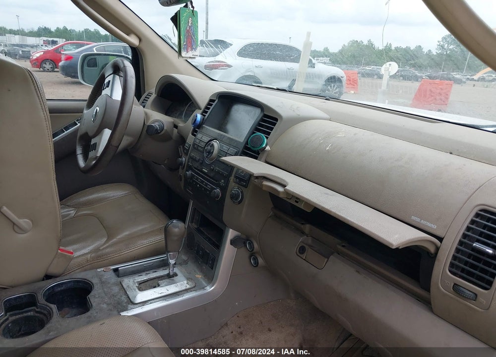 2011 NISSAN PATHFINDER SILVER VIN: 5N1AR1NN6BC620692