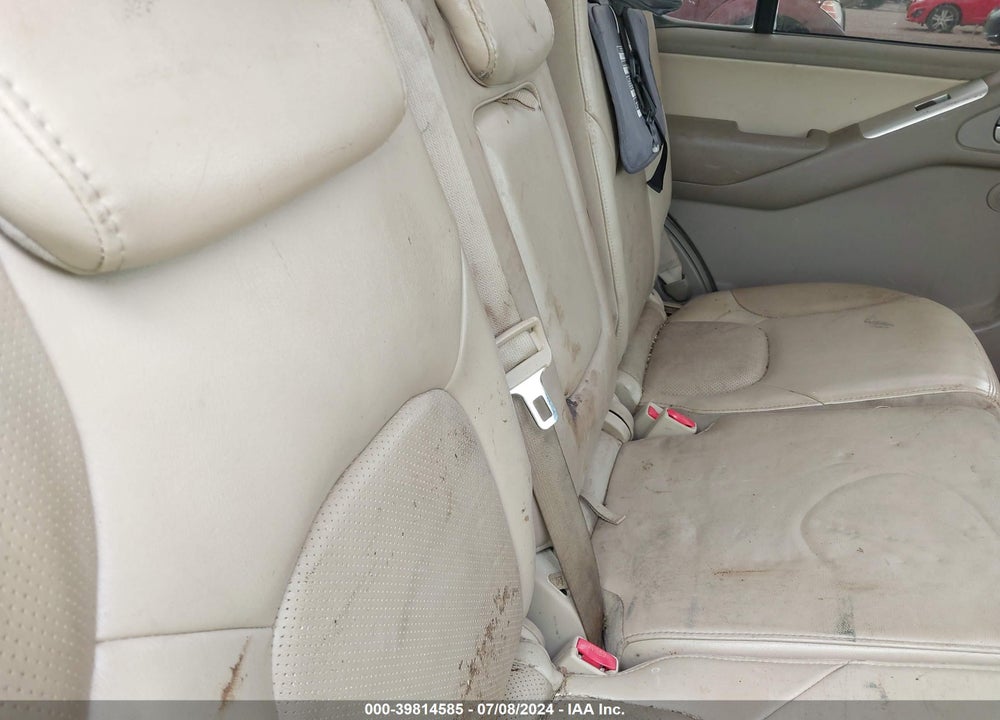 2011 NISSAN PATHFINDER SILVER VIN: 5N1AR1NN6BC620692