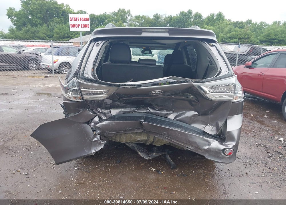2016 TOYOTA SIENNA SE 8 PASSENGER VIN: 5TDXK3DC0GS747698
