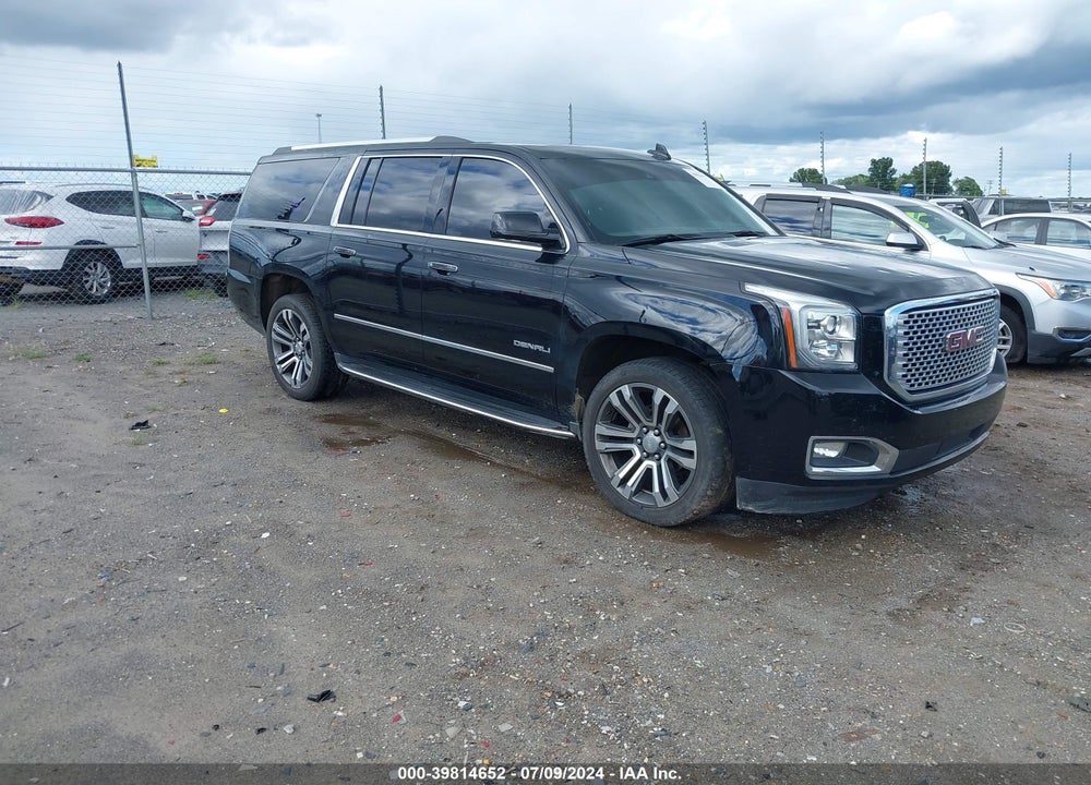 2017 GMC YUKON XL DENALI VIN: 1GKS2HKJ0HR344320