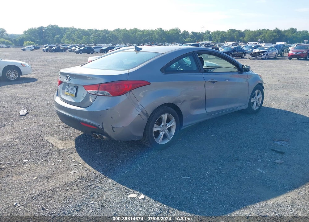 2013 HYUNDAI ELANTRA GS VIN: KMHDH6AE0DU011727
