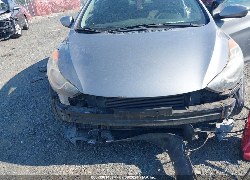 2013 HYUNDAI ELANTRA GS VIN: KMHDH6AE0DU011727