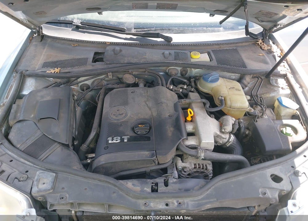 2004 VOLKSWAGEN PASSAT GLS VIN: WVWVD63B44E125568