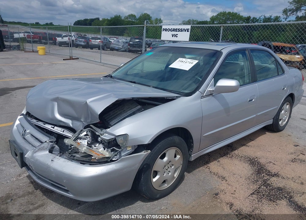 2002 HONDA ACCORD 3.0 EX VIN: 1HGCG16592A044126