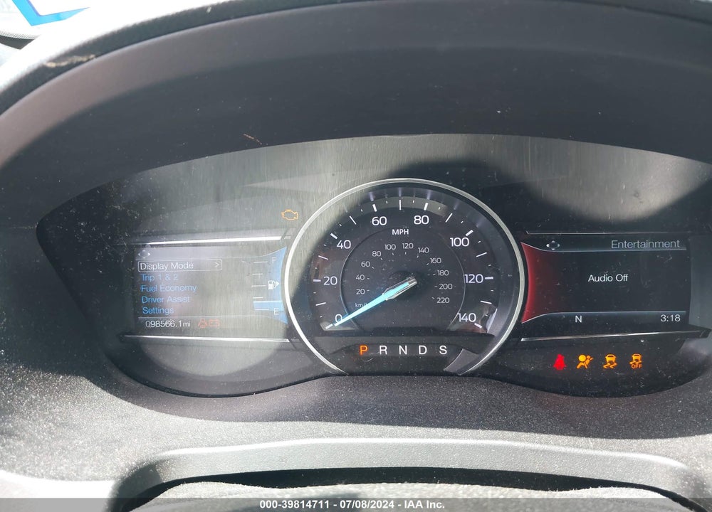 2019 FORD EXPLORER XLT VIN: 1FM5K7D8XKGA40097