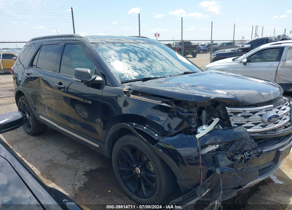 2019 FORD EXPLORER XLT VIN: 1FM5K7D8XKGA40097