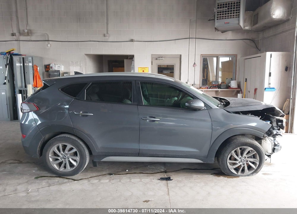 2018 HYUNDAI TUCSON SEL VIN: KM8J3CA40JU665386