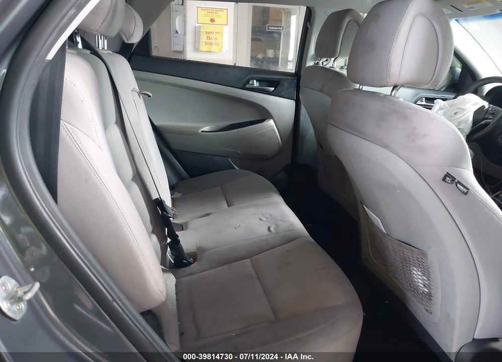 2018 HYUNDAI TUCSON SEL VIN: KM8J3CA40JU665386