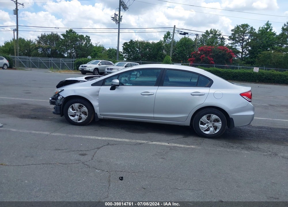 2015 HONDA CIVIC LX VIN: 19XFB2F5XFE094732