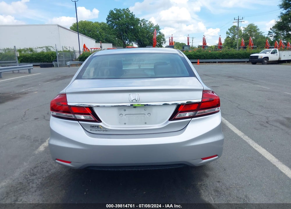 2015 HONDA CIVIC LX VIN: 19XFB2F5XFE094732