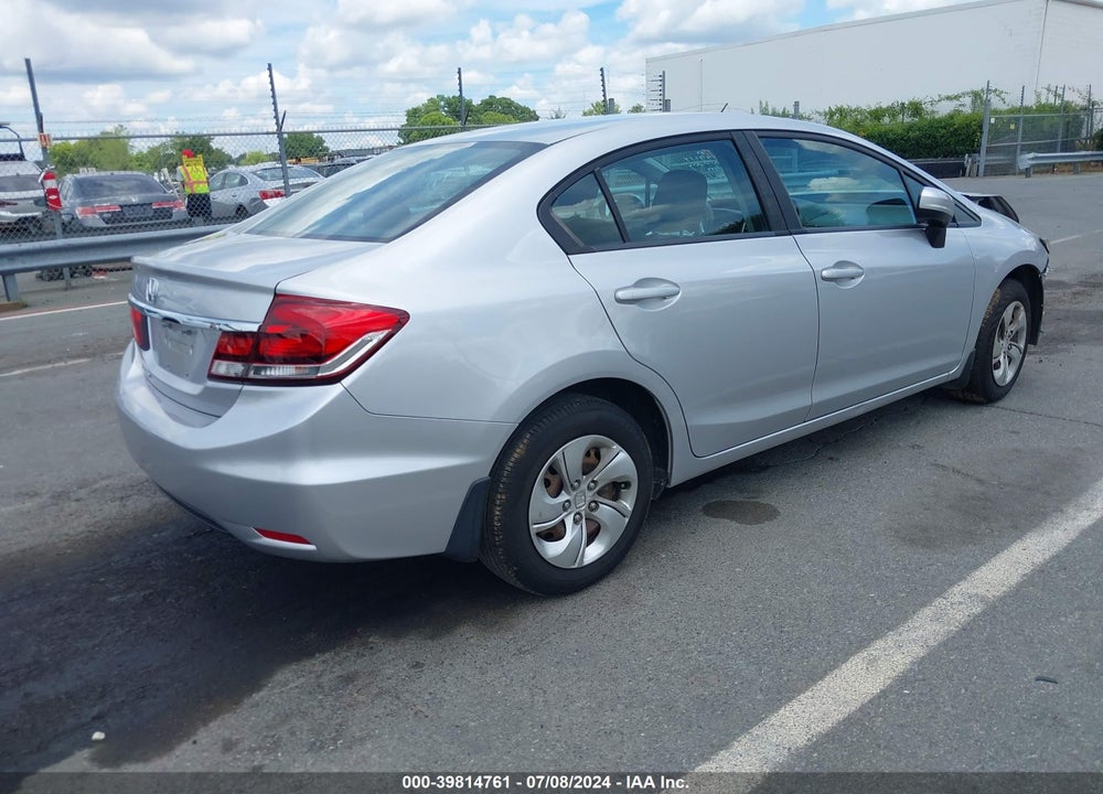 2015 HONDA CIVIC LX VIN: 19XFB2F5XFE094732