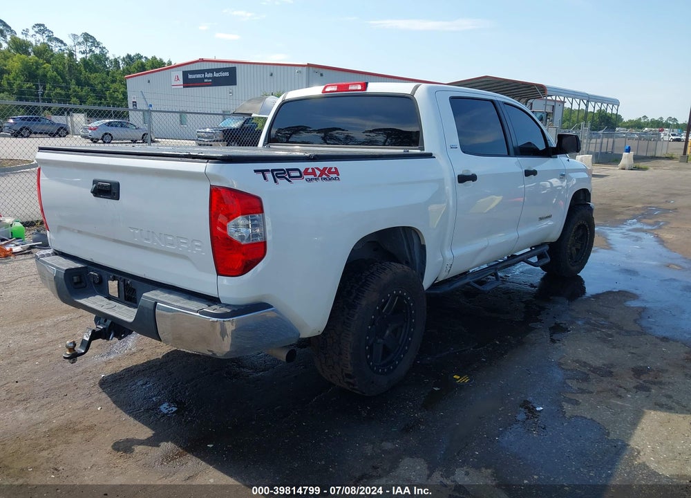 2015 TOYOTA TUNDRA SR5 5.7L V8 VIN: 5TFDW5F10FX478710