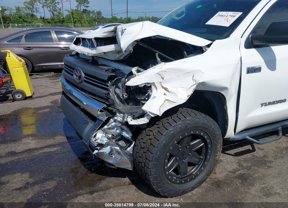 2015 TOYOTA TUNDRA SR5 5.7L V8 VIN: 5TFDW5F10FX478710