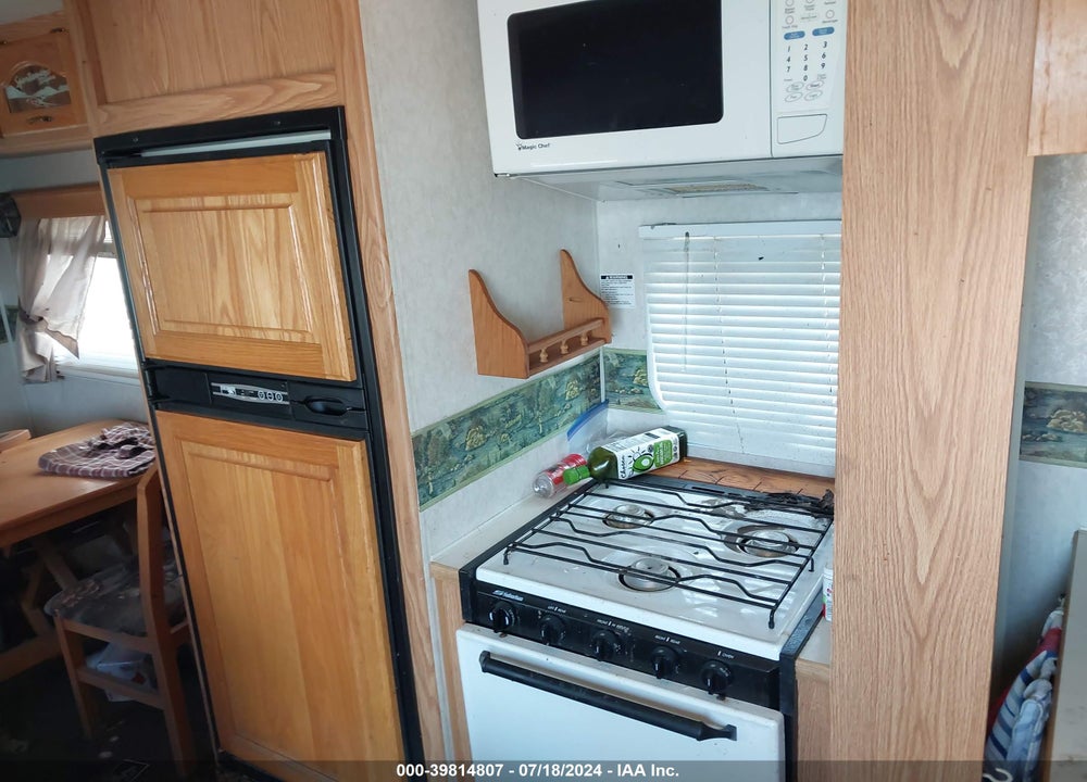 2003 K-Z INC SPORTSMAN LODGE 30TH ANNIVERSA VIN: 4EZFS33213S113689