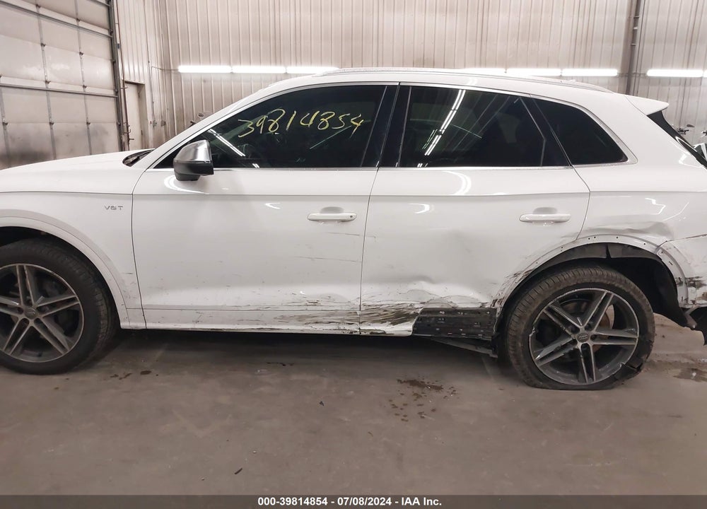 2018 AUDI SQ5 3.0T PREMIUM PLUS VIN: WA1A4AFY4J2144209