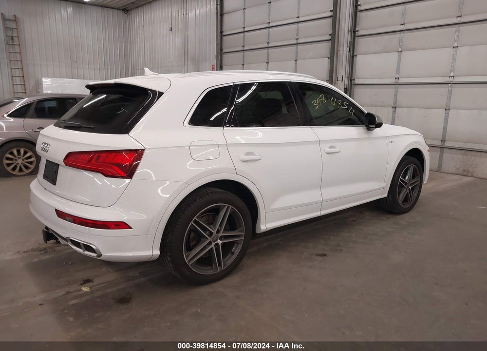 2018 AUDI SQ5 3.0T PREMIUM PLUS VIN: WA1A4AFY4J2144209