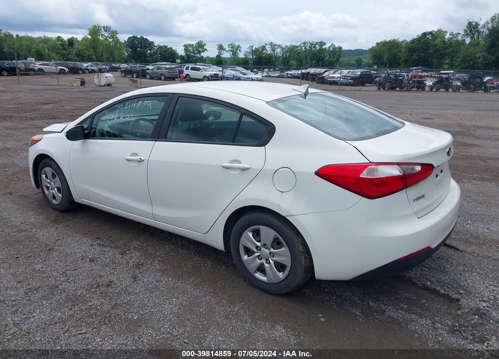 2016 KIA FORTE LX VIN: KNAFK4A61G5537372
