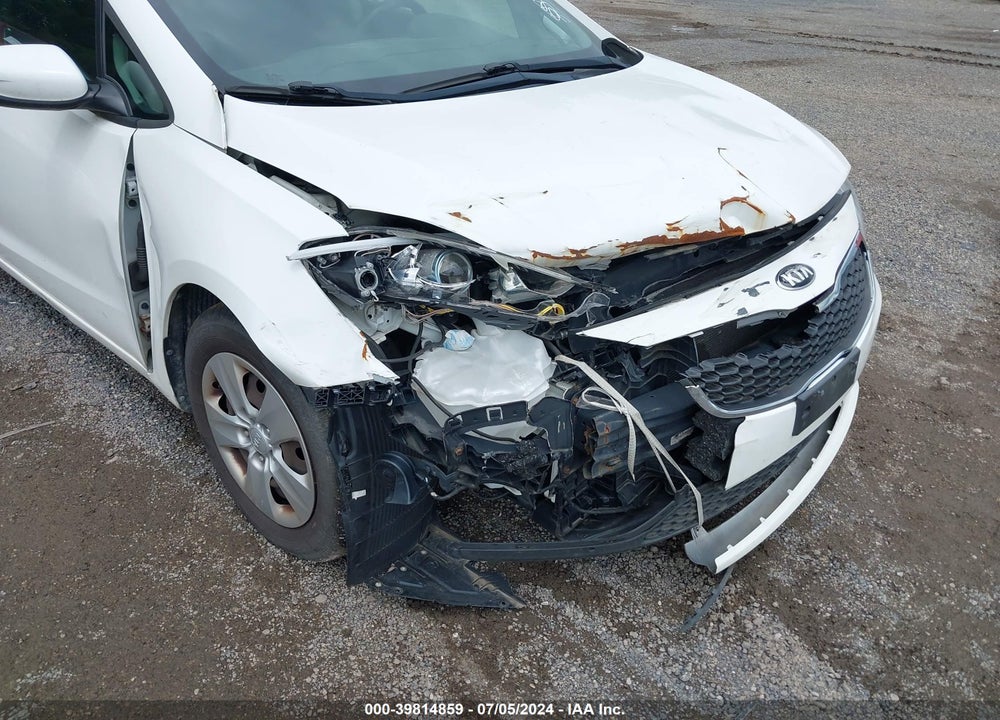 2016 KIA FORTE LX VIN: KNAFK4A61G5537372