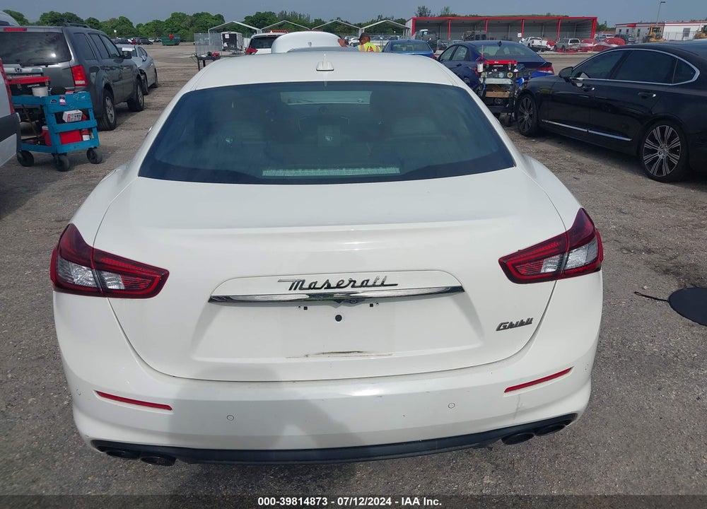 2019 MASERATI GHIBLI VIN: ZAM57XSA1K1325054