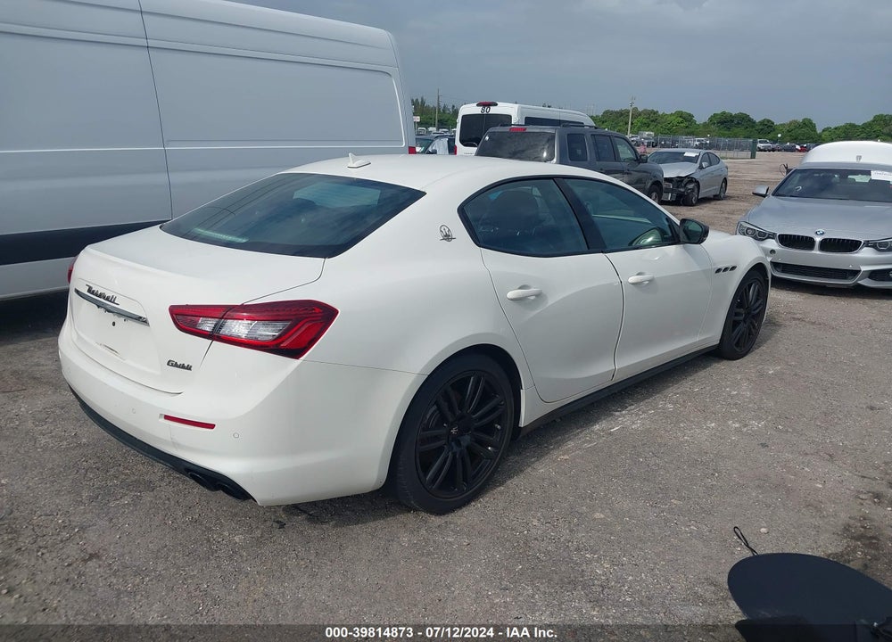 2019 MASERATI GHIBLI VIN: ZAM57XSA1K1325054