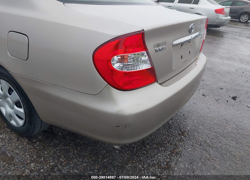 2004 TOYOTA CAMRY LE VIN: 4T1BE32K24U912374
