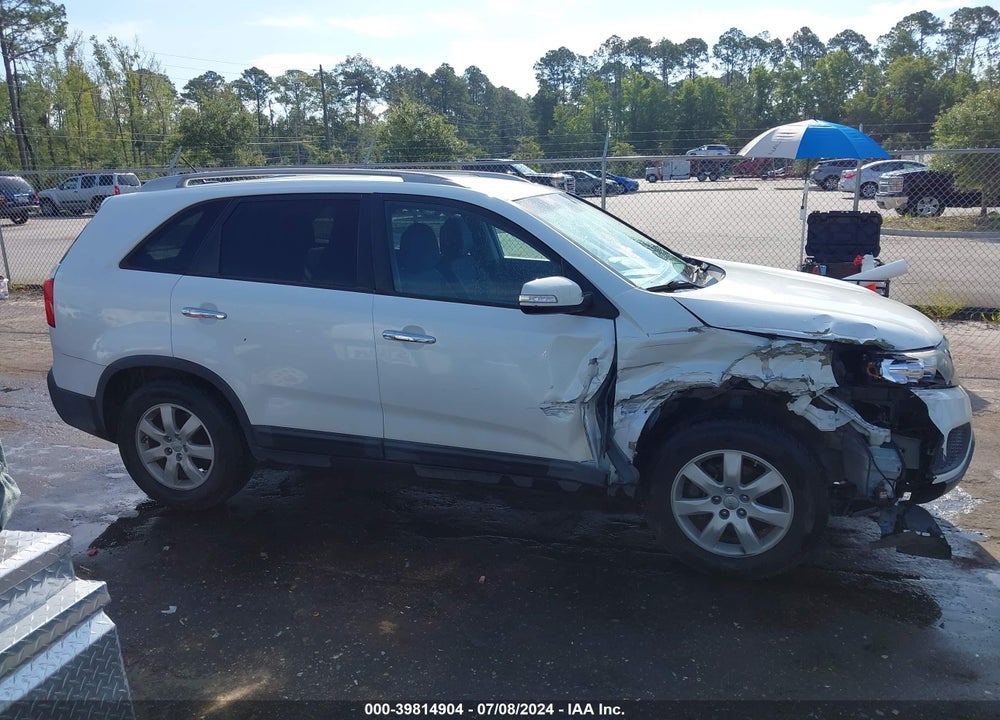 2012 KIA SORENTO LX V6 VIN: 5XYKT4A21CG253222