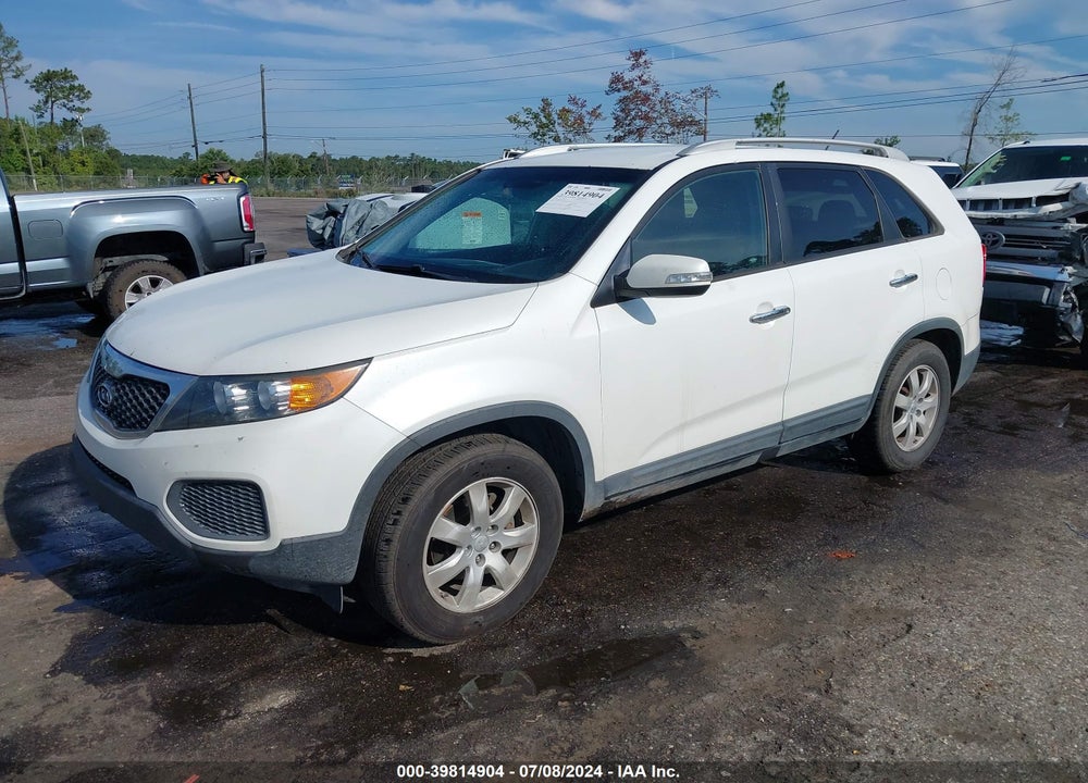 2012 KIA SORENTO LX V6 VIN: 5XYKT4A21CG253222