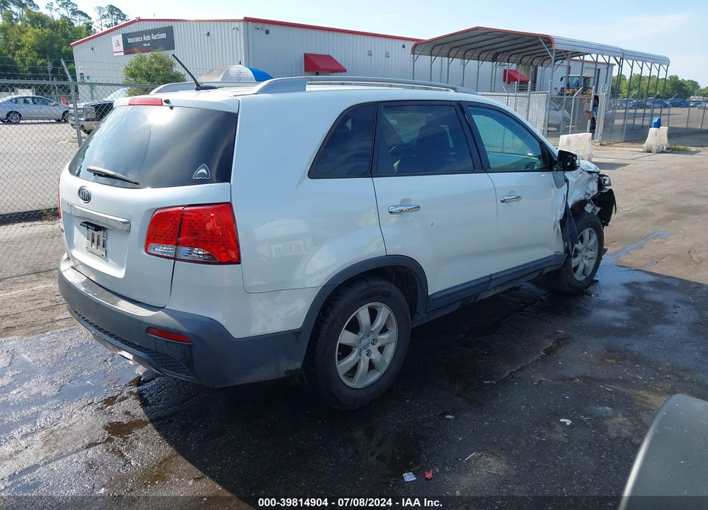 2012 KIA SORENTO LX V6 VIN: 5XYKT4A21CG253222