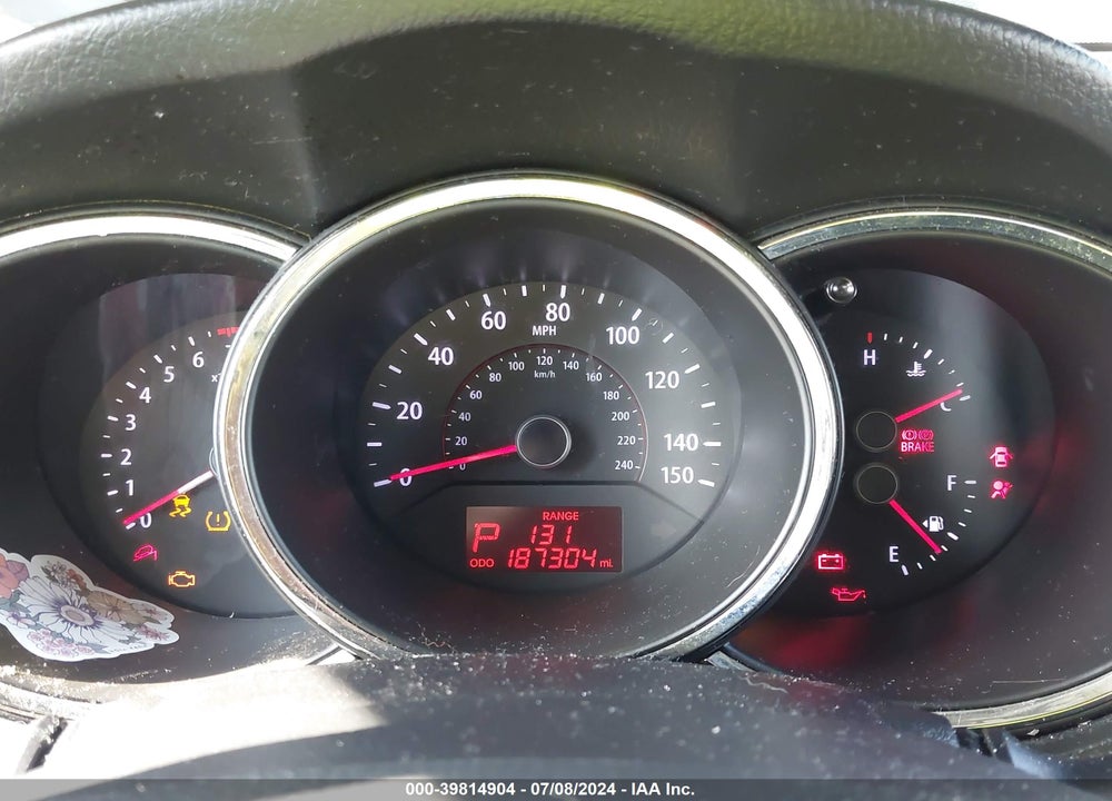 2012 KIA SORENTO LX V6 VIN: 5XYKT4A21CG253222