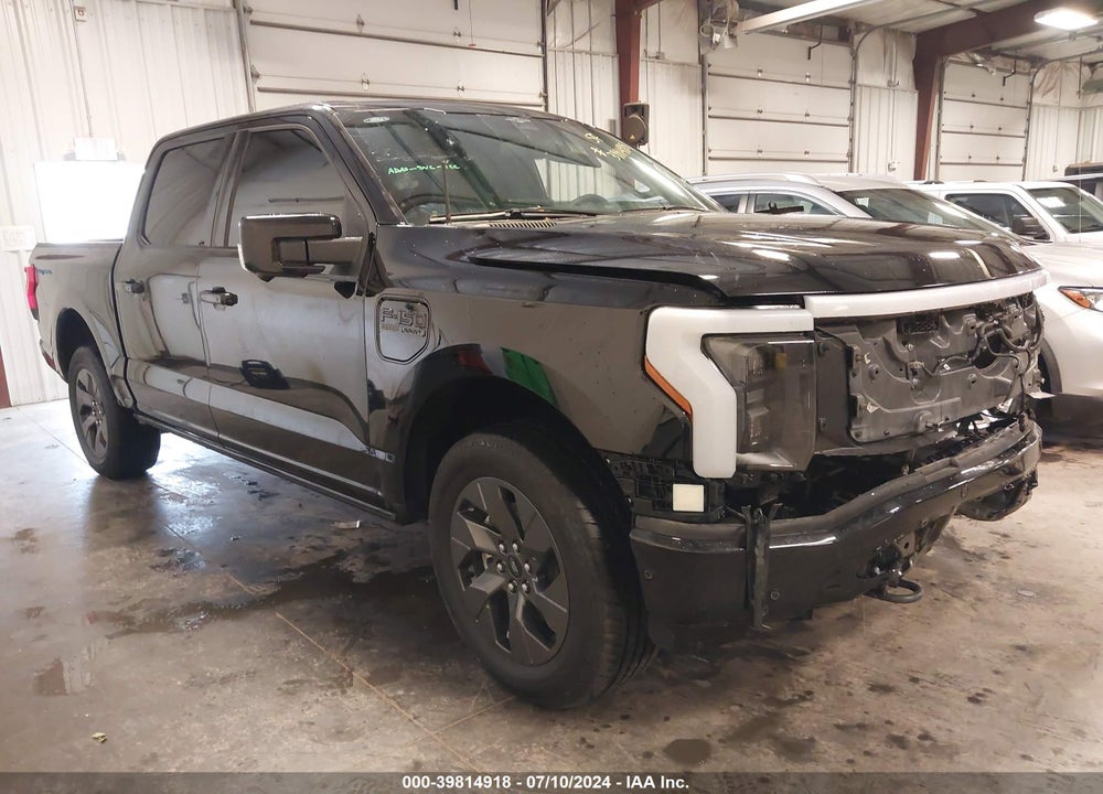 2023 FORD F-150 LIGHTNING LARIAT VIN: 1FTVW1EV6PWG16615