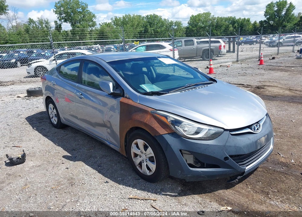 2016 HYUNDAI ELANTRA SE VIN: 5NPDH4AE8GH686989