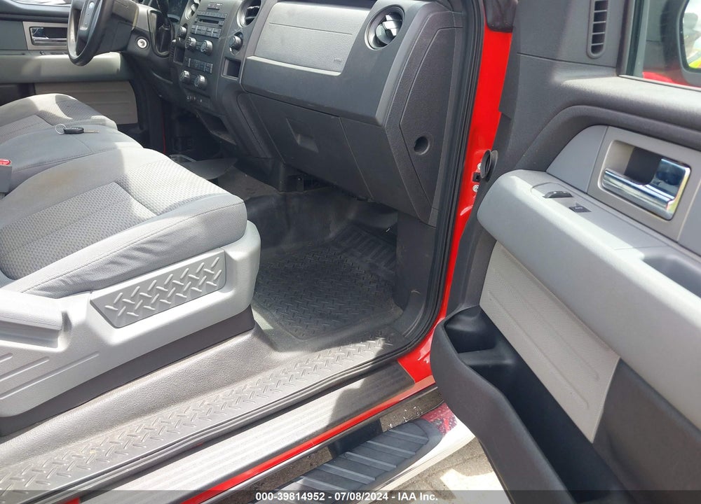 2011 FORD F-150 STX VIN: 1FTFX1EF7BFB51281
