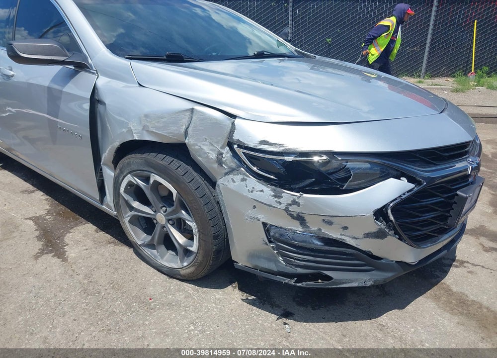 2019 CHEVROLET MALIBU RS VIN: 1G1ZG5ST5KF220881