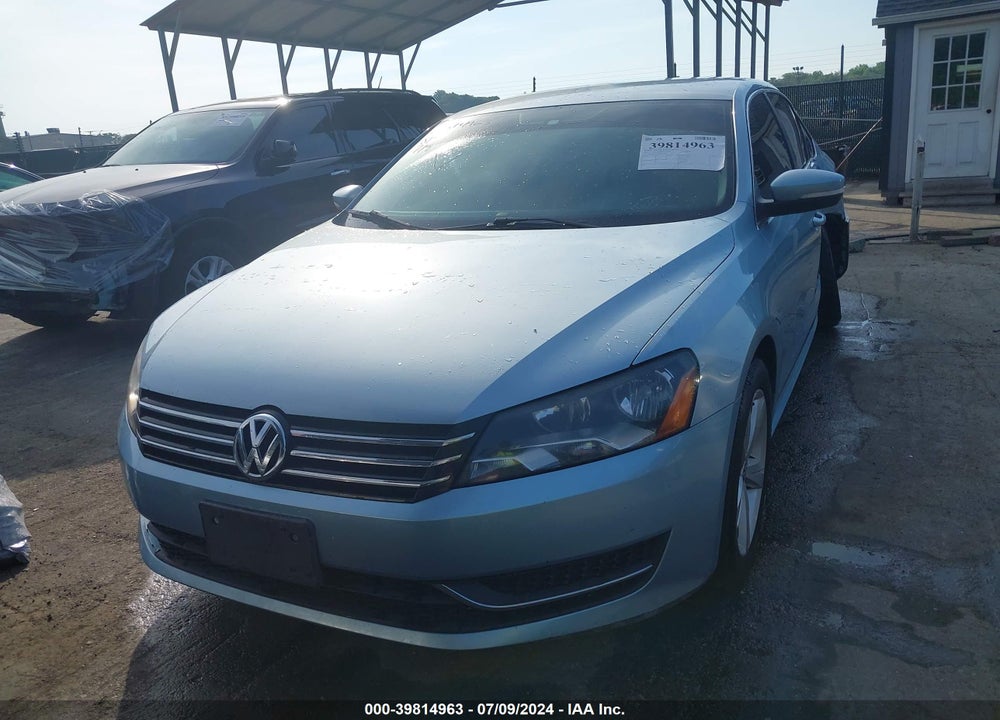 2013 VOLKSWAGEN PASSAT 2.5L SE VIN: 1VWBP7A35DC074196