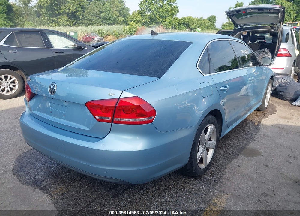 2013 VOLKSWAGEN PASSAT 2.5L SE VIN: 1VWBP7A35DC074196