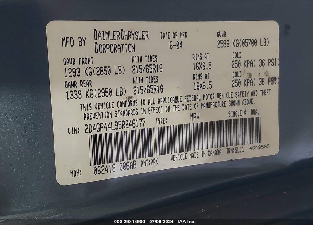 2005 DODGE GRAND CARAVAN SXT VIN: 2D4GP44L95R246177