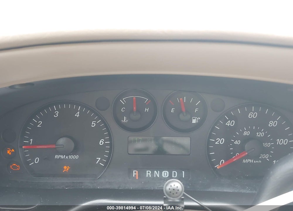 2004 FORD TAURUS SES VIN: 1FAFP55S24G174362