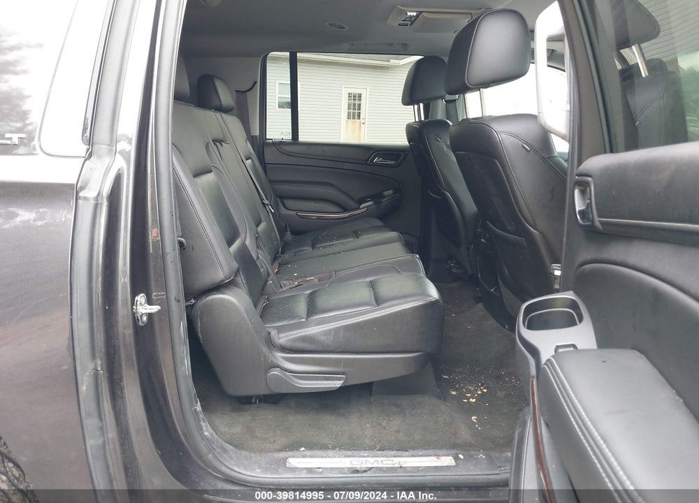 2015 GMC YUKON XL 1500 SLT VIN: 1GKS2HKC2FR551757