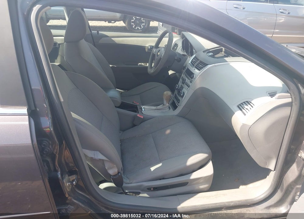 2011 CHEVROLET MALIBU LS VIN: 1G1ZB5E17BF295168