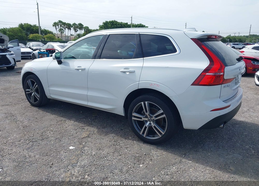 2021 VOLVO XC60 T5 MOMENTUM VIN: YV4102DK8M1684787