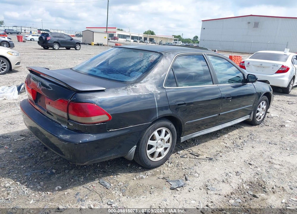 2002 HONDA ACCORD VIN: 1HGCG56722A100982