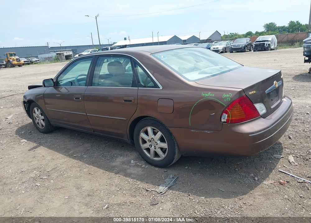 2000 TOYOTA AVALON XLS VIN: 4T1BF28B2YU060788