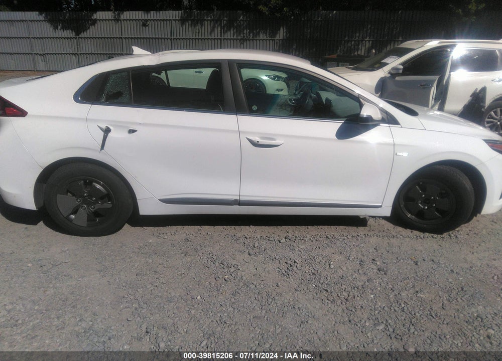 2020 HYUNDAI IONIQ HYBRID SE VIN: KMHC75LC1LU231445