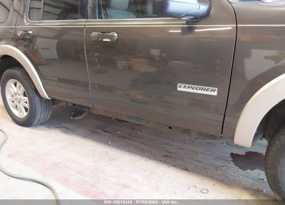 2008 FORD EXPLORER EDDIE BAUER VIN: 1FMEU74E38UB22165