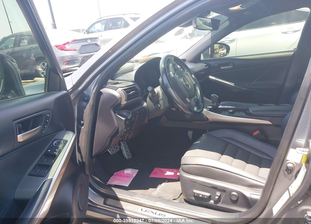 2018 LEXUS IS 300 VIN: JTHBA1D21J5070746