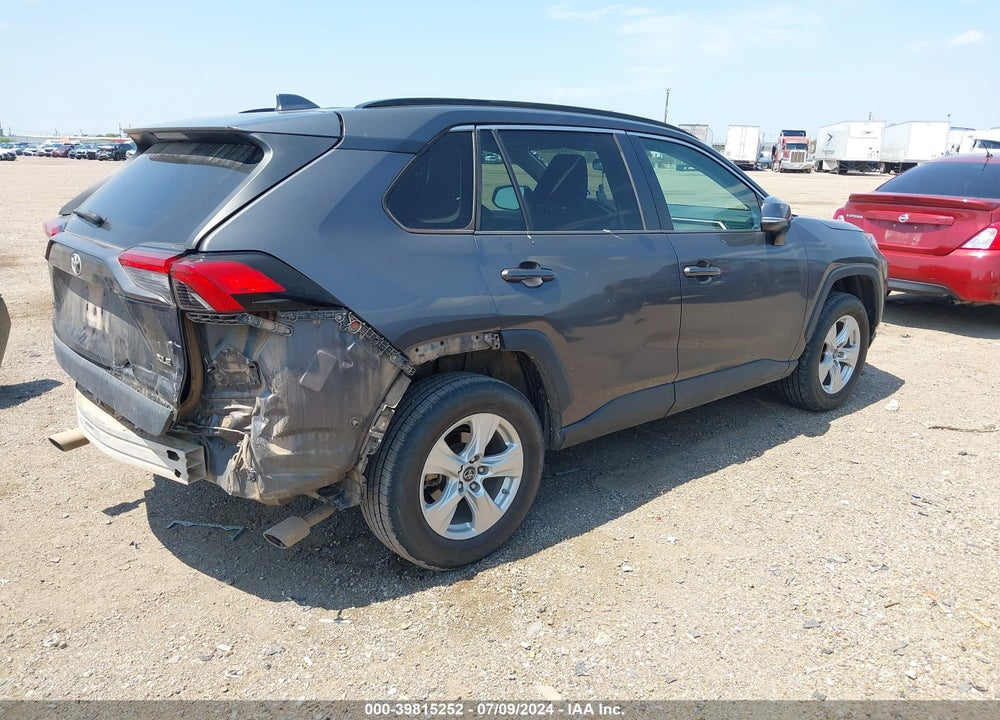 2019 TOYOTA RAV4 XLE VIN: 2T3W1RFV6KW002185