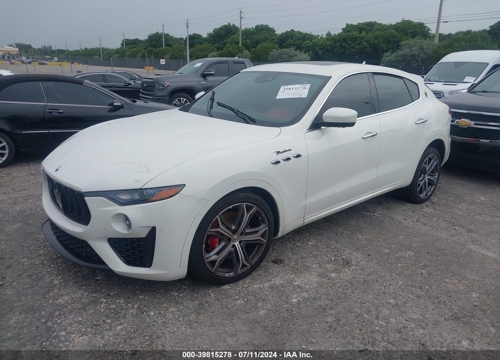 2023 MASERATI LEVANTE MODENA VIN: ZN661YUM6PX428691