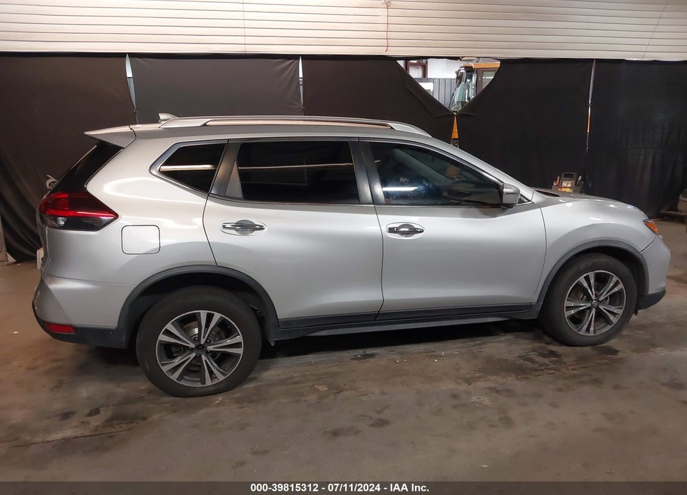 2019 NISSAN ROGUE SV VIN: JN8AT2MV8KW378715