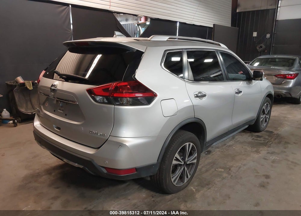 2019 NISSAN ROGUE SV VIN: JN8AT2MV8KW378715