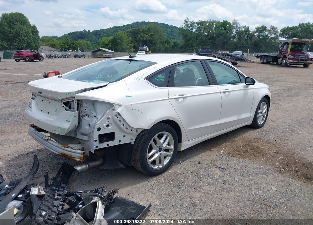 2015 FORD FUSION SE VIN: 3FA6P0H74FR186051
